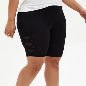 Torrid lattice bike shorts